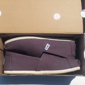 Toms Classic Canvas Slip-Ons